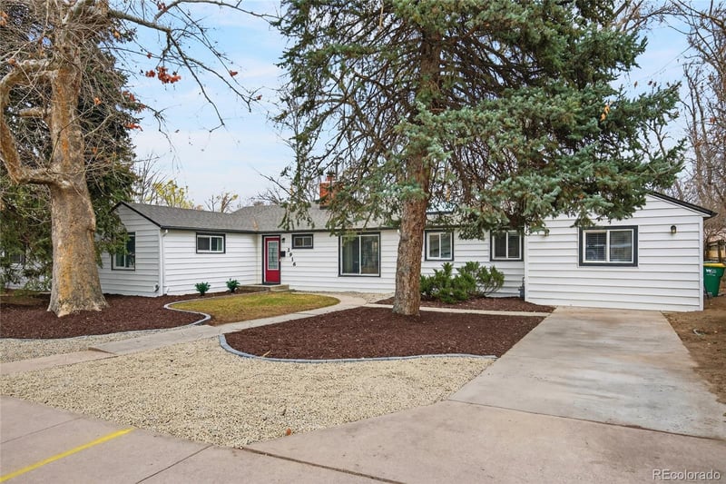 2916 Downing St, Englewood, CO 80113
