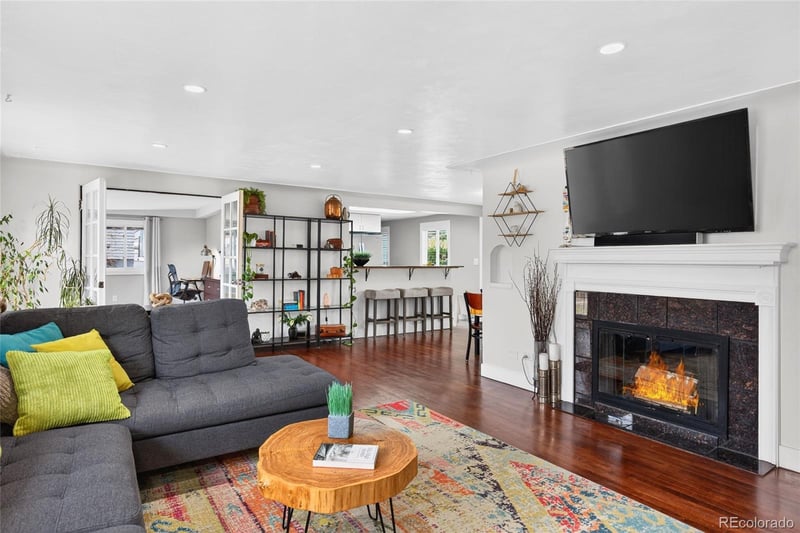 2916 Downing St, Englewood, CO 80113