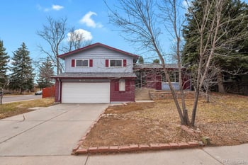 6906 Spruce Dr, Centennial, CO 80112