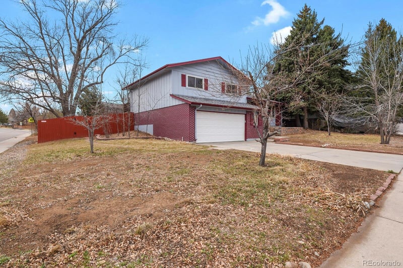 6906 Spruce Dr, Centennial, CO 80112