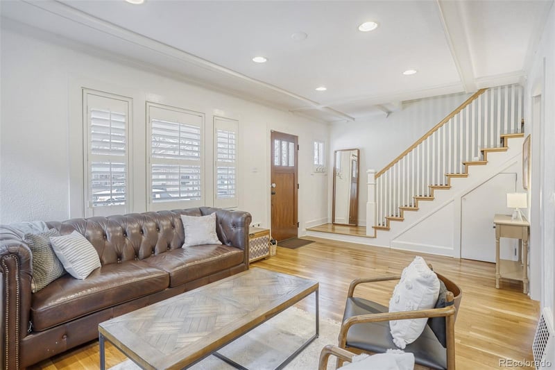 860 Vine St, Denver, CO 80209