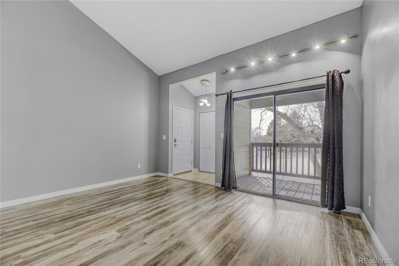 540 S Forest St #202, Denver, CO 80246
