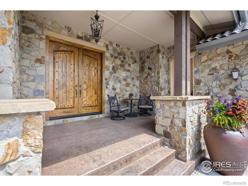 5709 Old Legacy Dr, Fort Collins, CO 80528