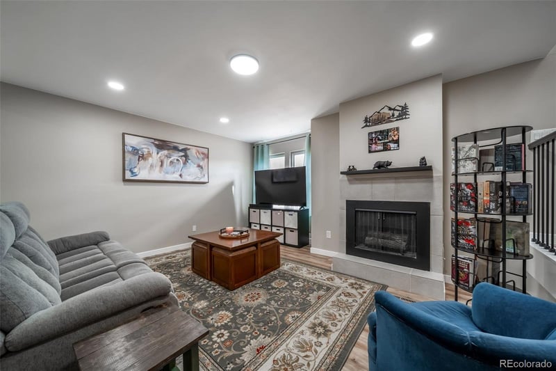 2892 Ursula St, Aurora, CO 80014