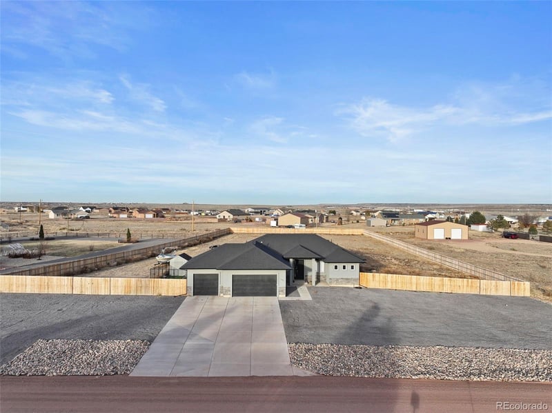 1461 Ithaca Dr, Pueblo West, CO 81007