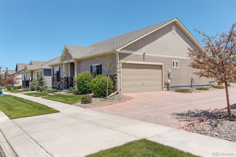 6717 Golden Briar Ln, Colorado Springs, CO 80927