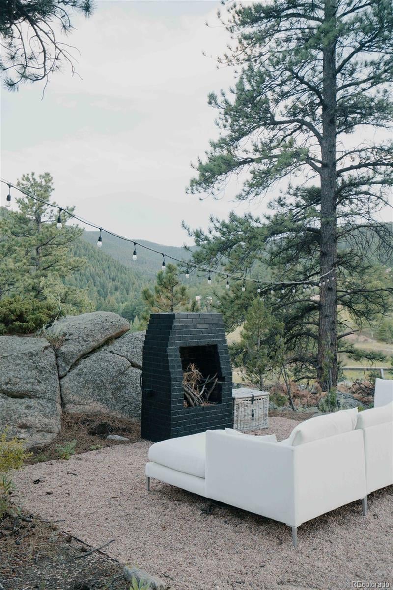 30776 Burland Rd, Golden, CO 80403