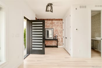 732 Gilpin St, Denver, CO 80209