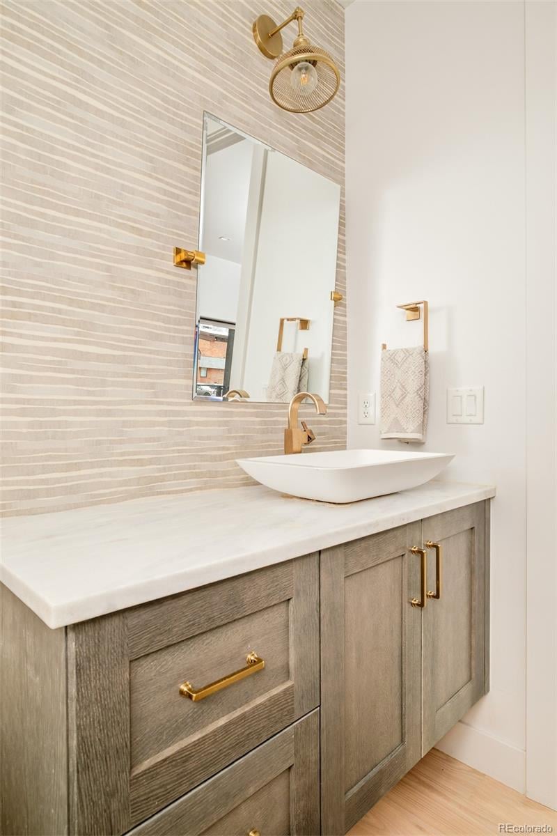 732 Gilpin St, Denver, CO 80209