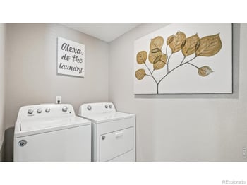 1412 Sunrise Hill Dr, Berthoud, CO 80513