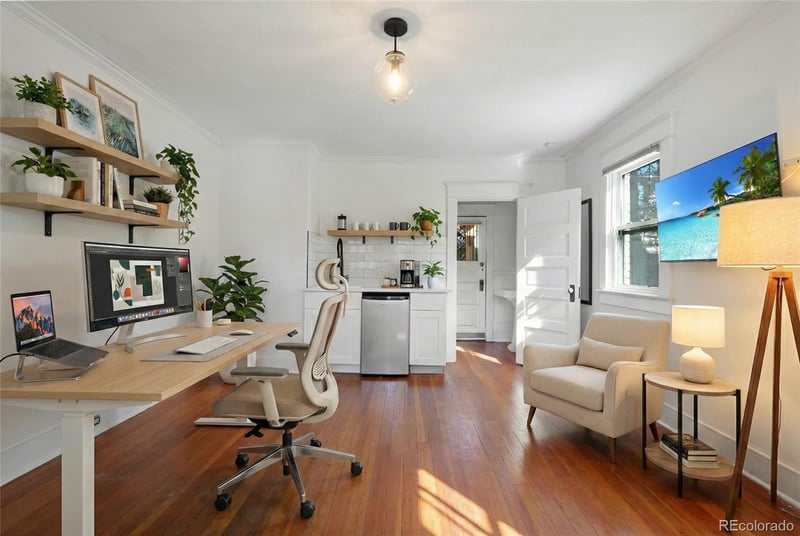 801 Harrison St, Denver, CO 80206