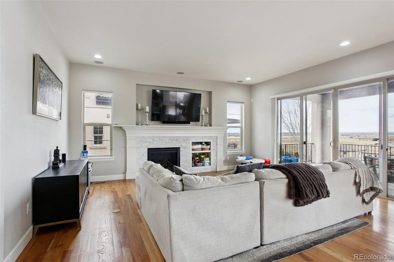 10560 Ladera Dr, Lone Tree, CO 80124