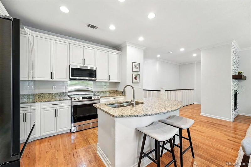 7337 E 10th Ave, Denver, CO 80230