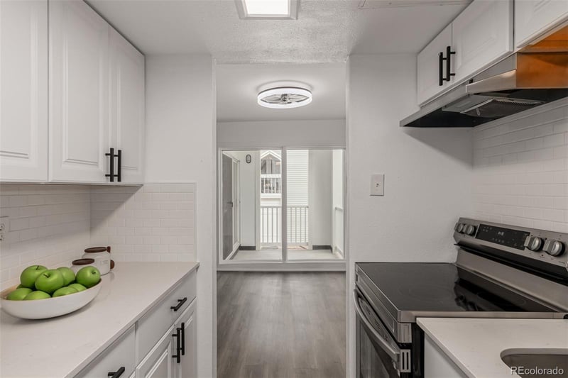 3371 Monaco Pw #A, Denver, CO 80222
