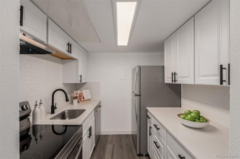 3371 Monaco Pw #A, Denver, CO 80222