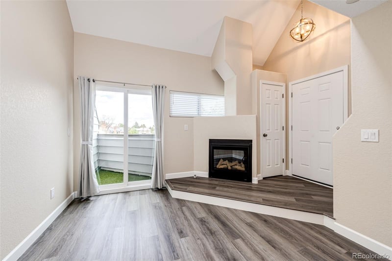 17004 Tennessee Dr #212, Aurora, CO 80017