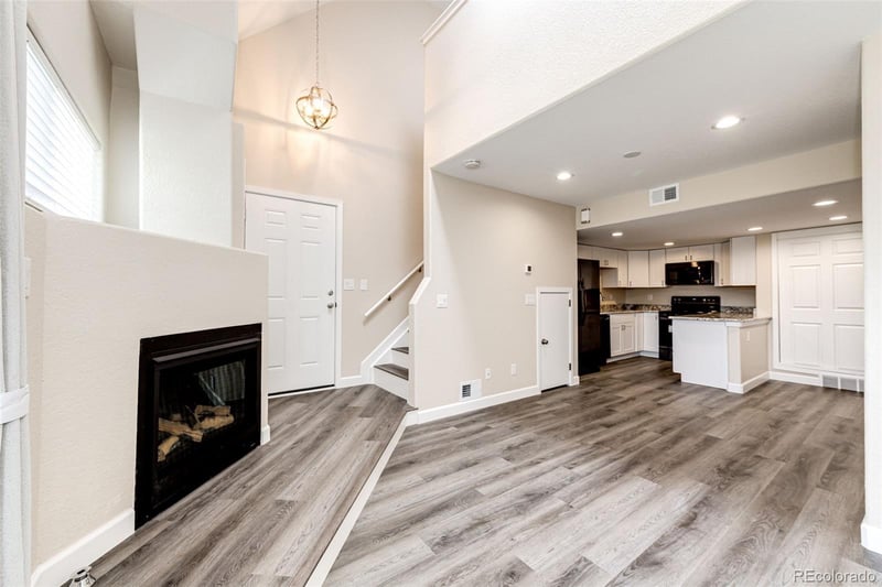 17004 Tennessee Dr #212, Aurora, CO 80017