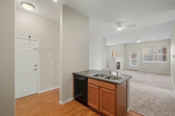 8467 Canyon Rim Cir #302, Englewood, CO 80112