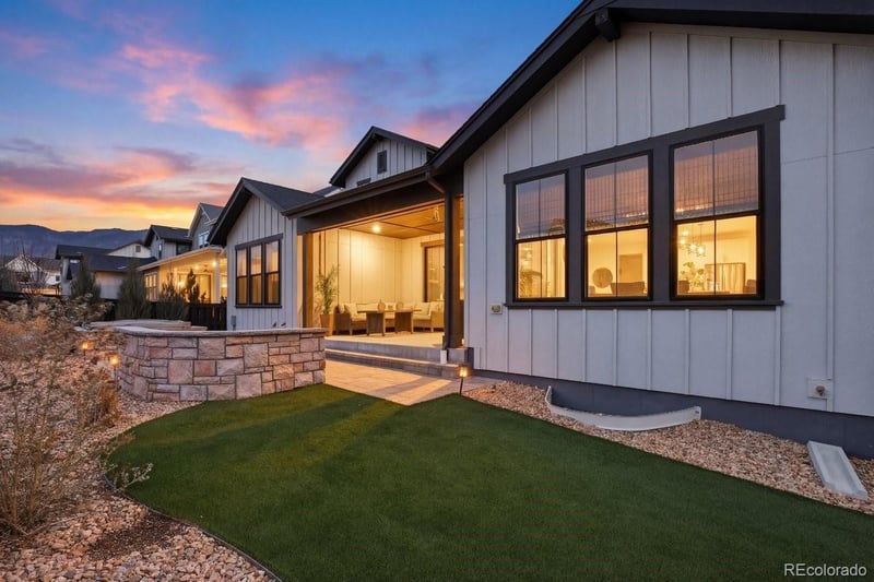 9252 Star Streak Cir, Littleton, CO 80125