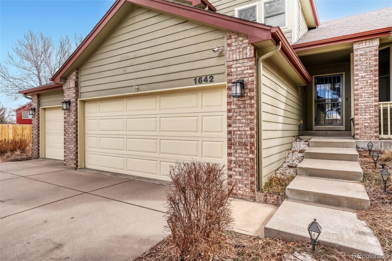 1642 Pagosa Ct, Aurora, CO 80017