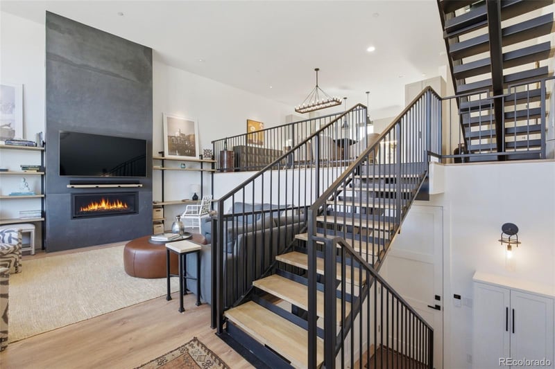 4254 8th Pl, Denver, CO 80220