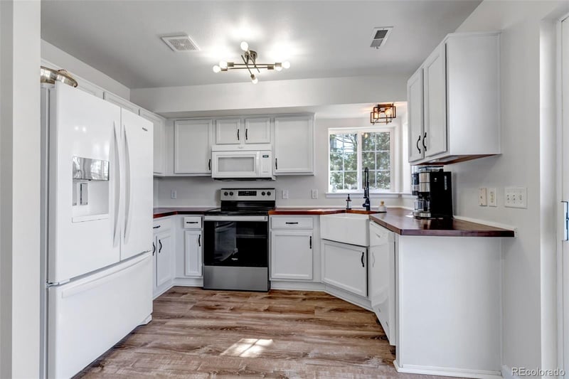 1563 Danube Way #101, Aurora, CO 80017