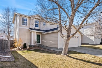 16348 Phillips Ln, Englewood, CO 80112