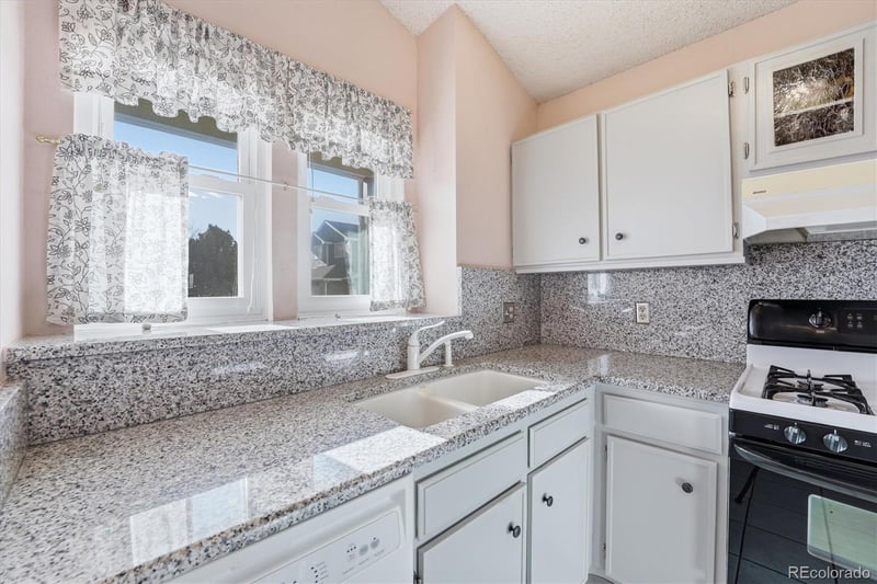 449 Jamison Cir, Littleton, CO 80120