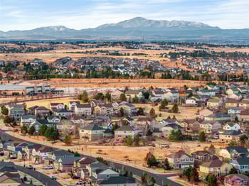 6468 Oak Hill Cir, Aurora, CO 80016