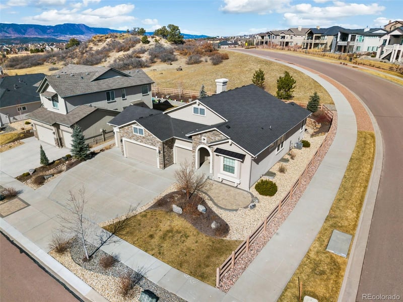 1992 Walnut Creek Ct, Colorado Springs, CO 80921