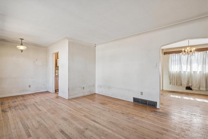 5594 Iowa Ave, Lakewood, CO 80232