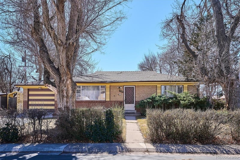 5594 Iowa Ave, Lakewood, CO 80232