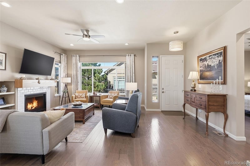 6769 Old Hammer Ct, Aurora, CO 80016