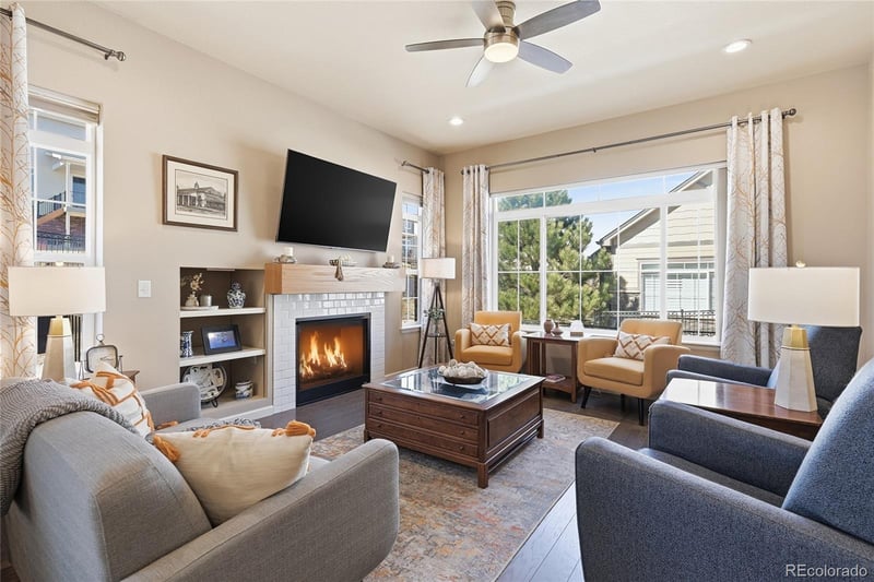 6769 Old Hammer Ct, Aurora, CO 80016