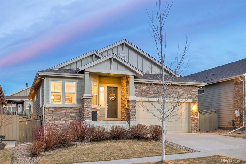 2136 S Saulsbury Ct, Lakewood, CO 80227