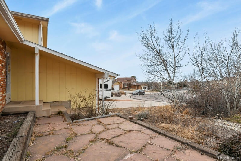 5523 Wilkerson Pass Dr, Colorado Springs, CO 80917