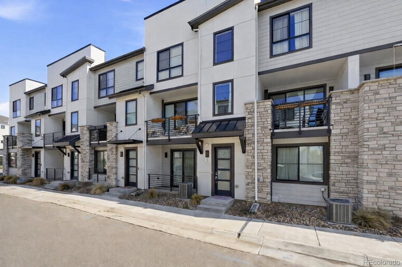 2000 Holly St #5, Denver, CO 80222