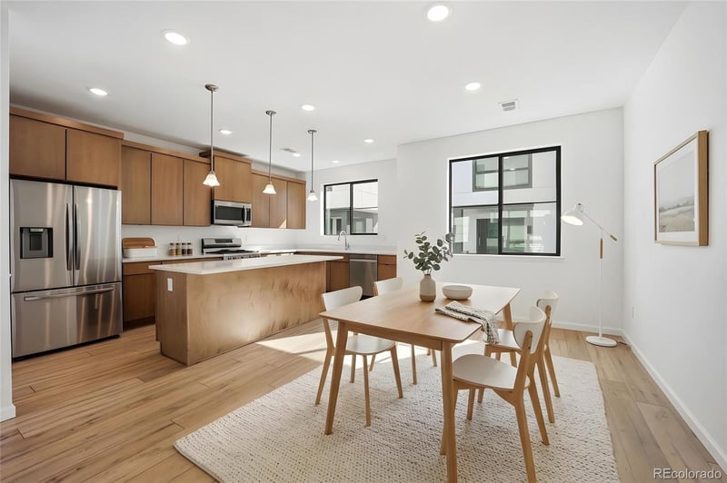 2000 Holly St #5, Denver, CO 80222