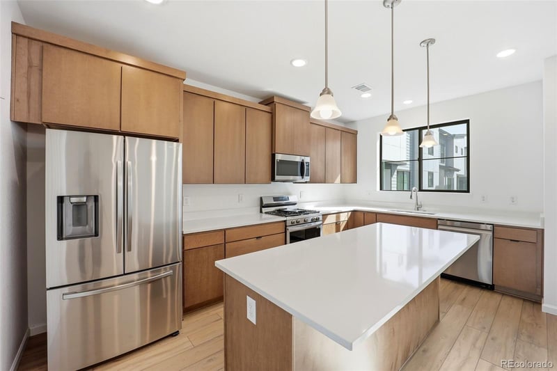 2000 Holly St #5, Denver, CO 80222