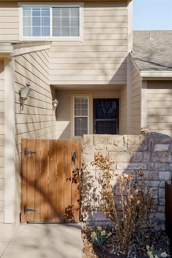 7633 Euclid Dr, Littleton, CO 80123