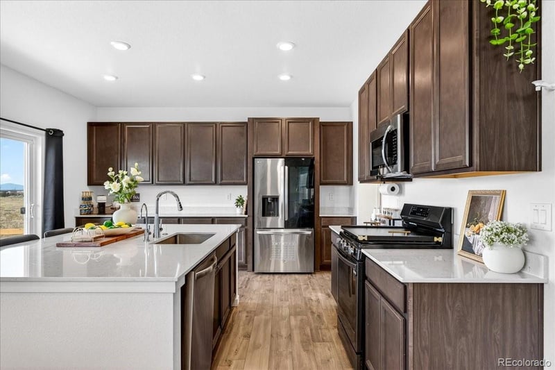 10271 Tucson St, Commerce City, CO 80022