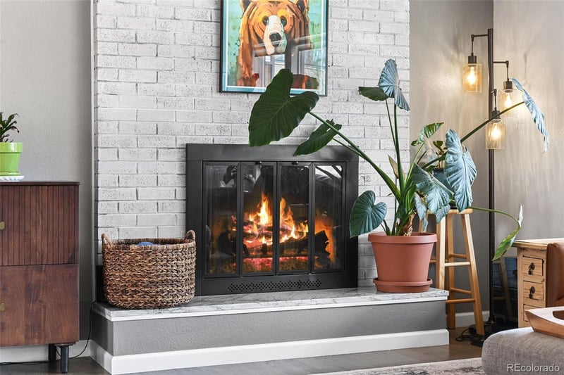 323 Briarwood Dr, Centennial, CO 80122