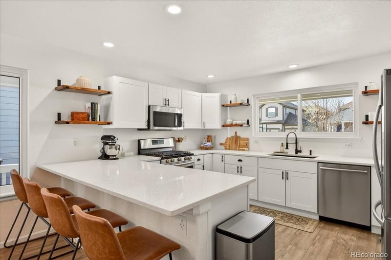 9800 Cheewall Ln, Parker, CO 80134