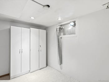 2924 Zenobia St, Denver, CO 80212