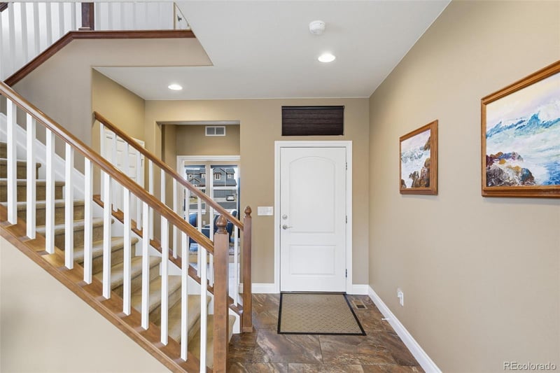 156 Dunsinane Ln, Castle Rock, CO 80104