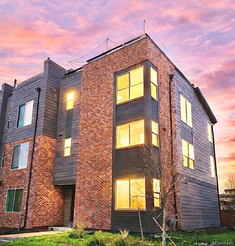 2522 Moline St, Aurora, CO 80010