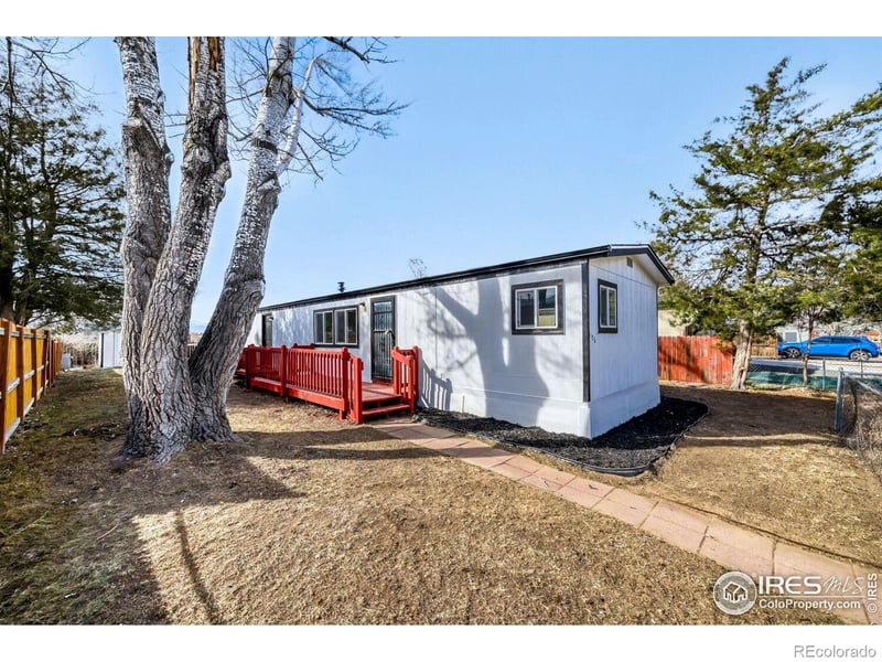 1106 Macdavidson Cir, Dacono, CO 80514