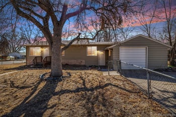 3110 W Bear Creek Dr, Englewood, CO 80110