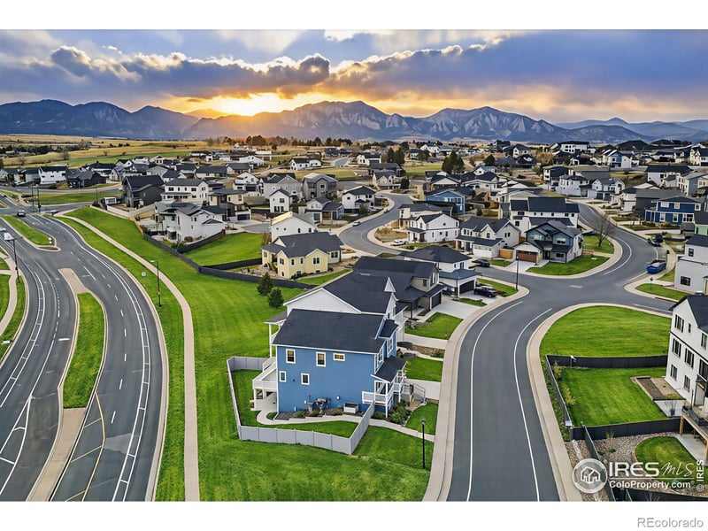 900 Eldorado Ln, Louisville, CO 80027