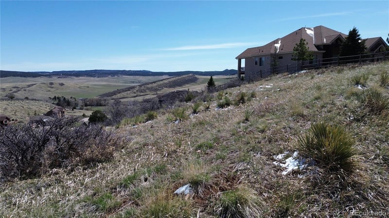 5453 Country Club Dr, Larkspur, CO 80118